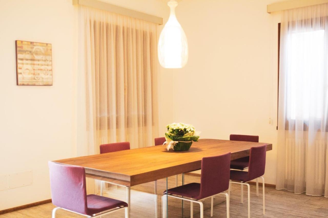 Nifty Intera Villa Con Piscina Relax, Idromassaggio E Sauna Muscletto エクステリア 写真